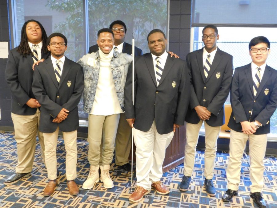 Derrius Quarles Delivers Powerful Message To To Students At Long Island University